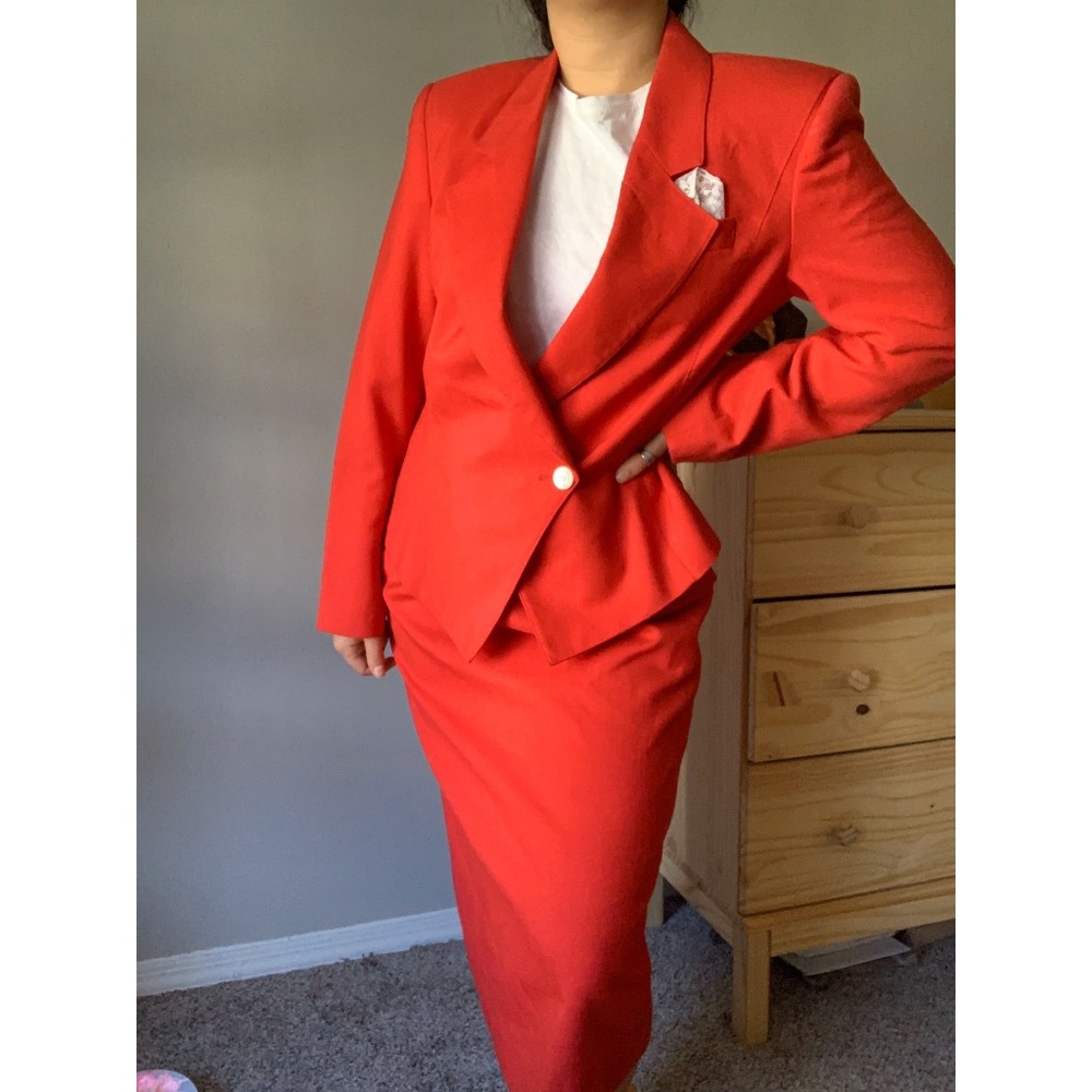 Vintage RED skirt and blazer set